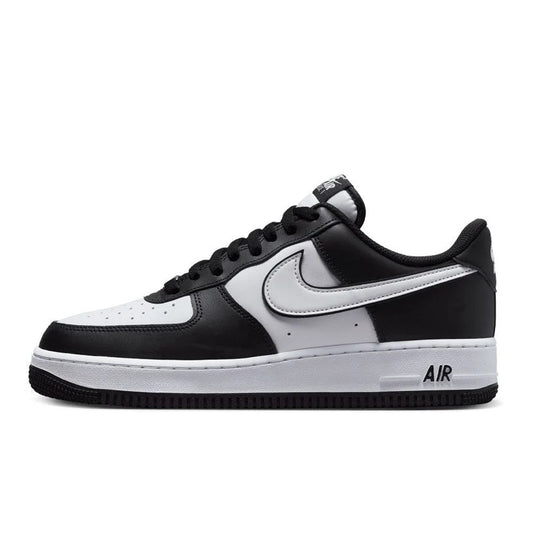 Nike airforce 1 07 sneakers black and white