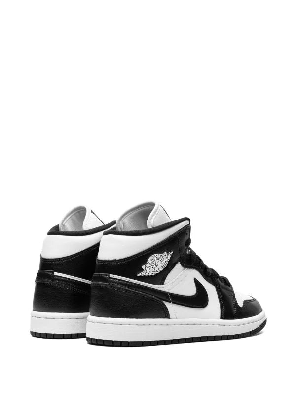 Jordan 1 black and white