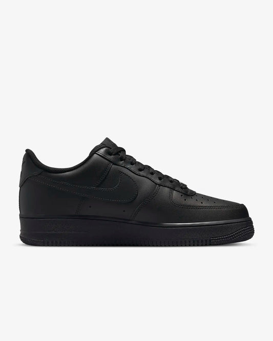 Black Nike Air Force 1 '07