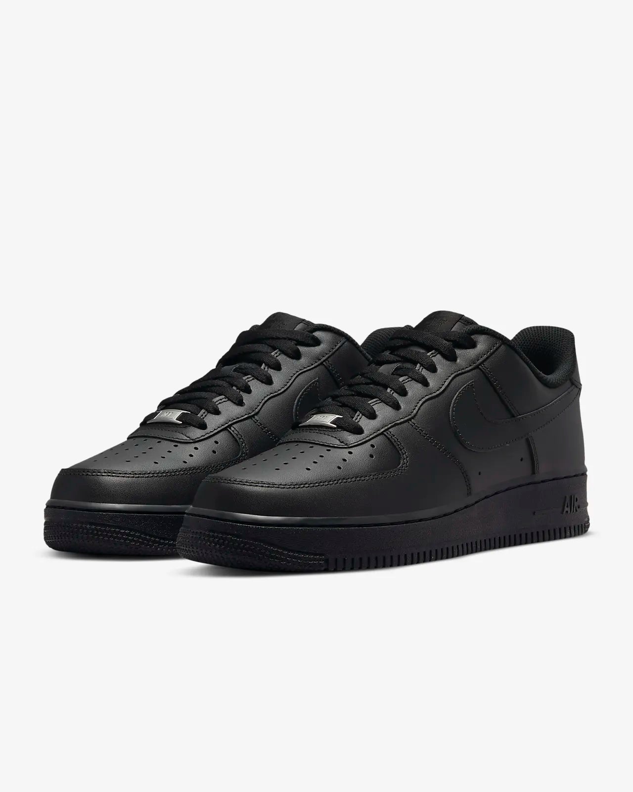 Black Nike Air Force 1 '07